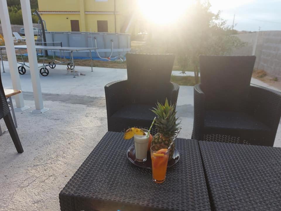 Studio Apartment Palmira Liznjan Ngoại thất bức ảnh