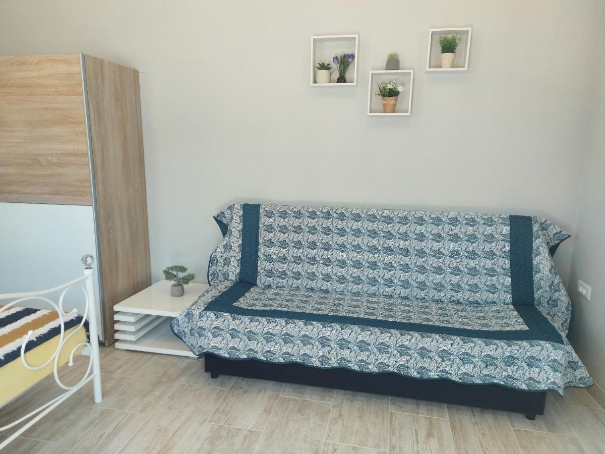 Studio Apartment Palmira Liznjan Ngoại thất bức ảnh